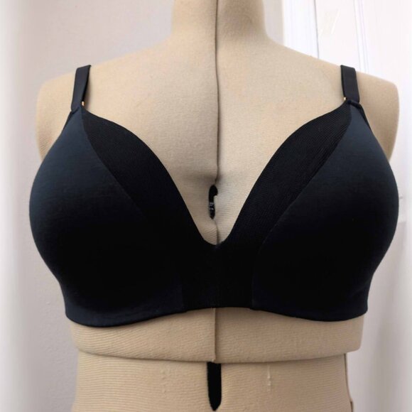 brand new black wireless bra with mesh trim by LIVELY 34DD - Picture 2 of 7